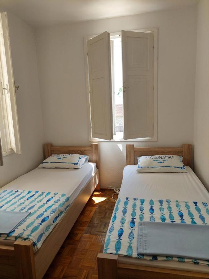 Apartment Old Town Milica Χέρτσεγκ Νόβι Εξωτερικό φωτογραφία