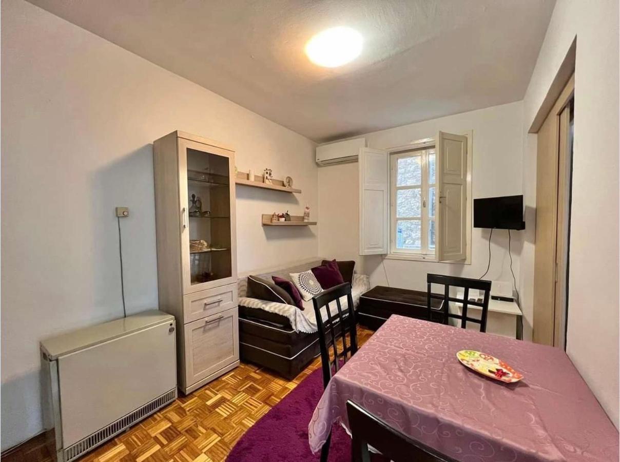 Apartment Old Town Milica Χέρτσεγκ Νόβι Εξωτερικό φωτογραφία